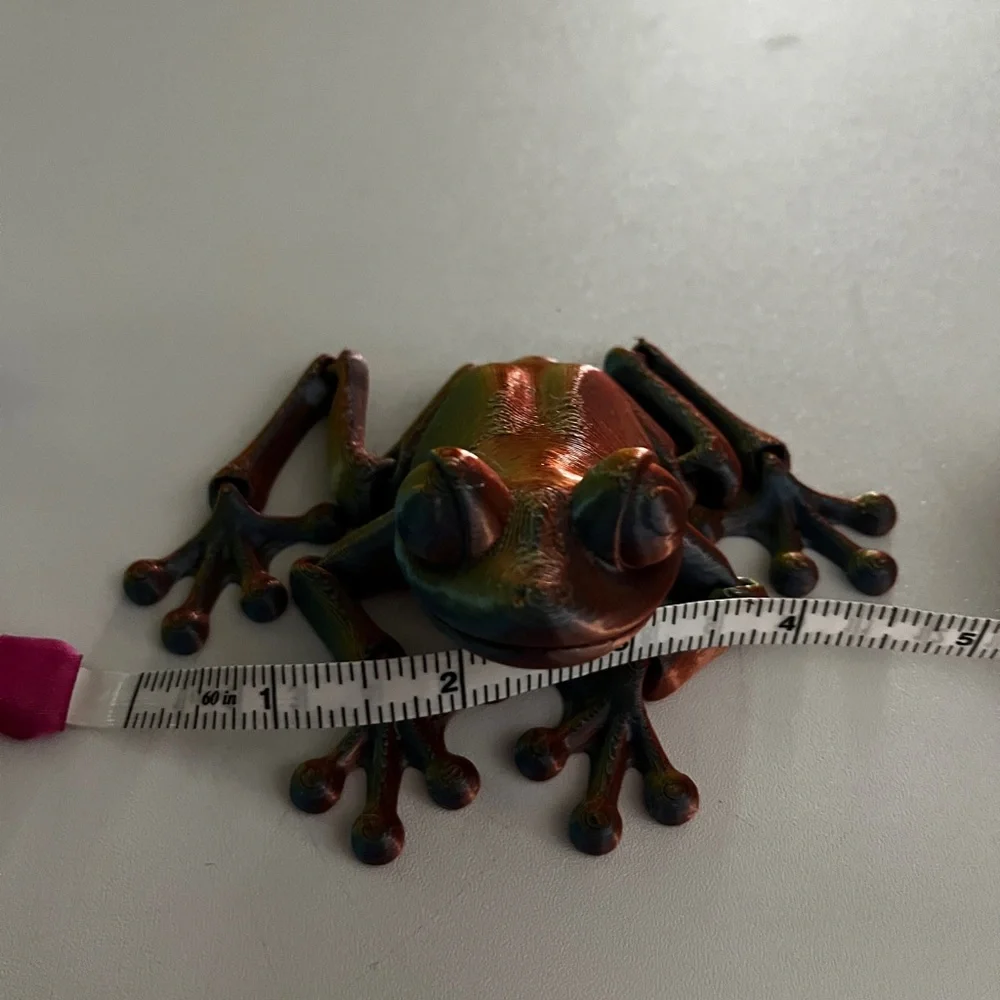 Multicolor Dragon & Frog Articulated Figure Set Vibrant Green, Gold, Blue - Picture 5 of 5
